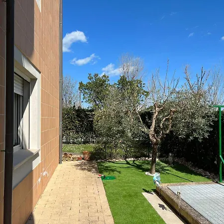 Nichi House 아파트